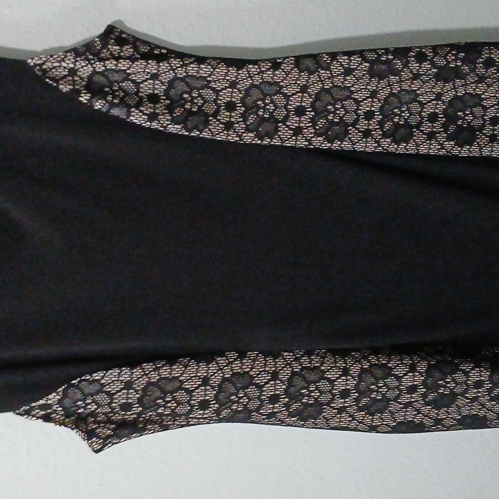 CUTE BLACK DRESS!! - Picture 2 of 3